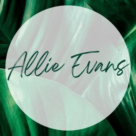 allieevans977